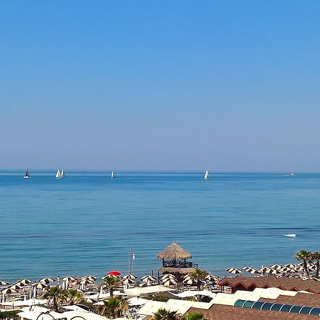 Hotel La Scaletta Lido di Ostia Ngoại thất bức ảnh