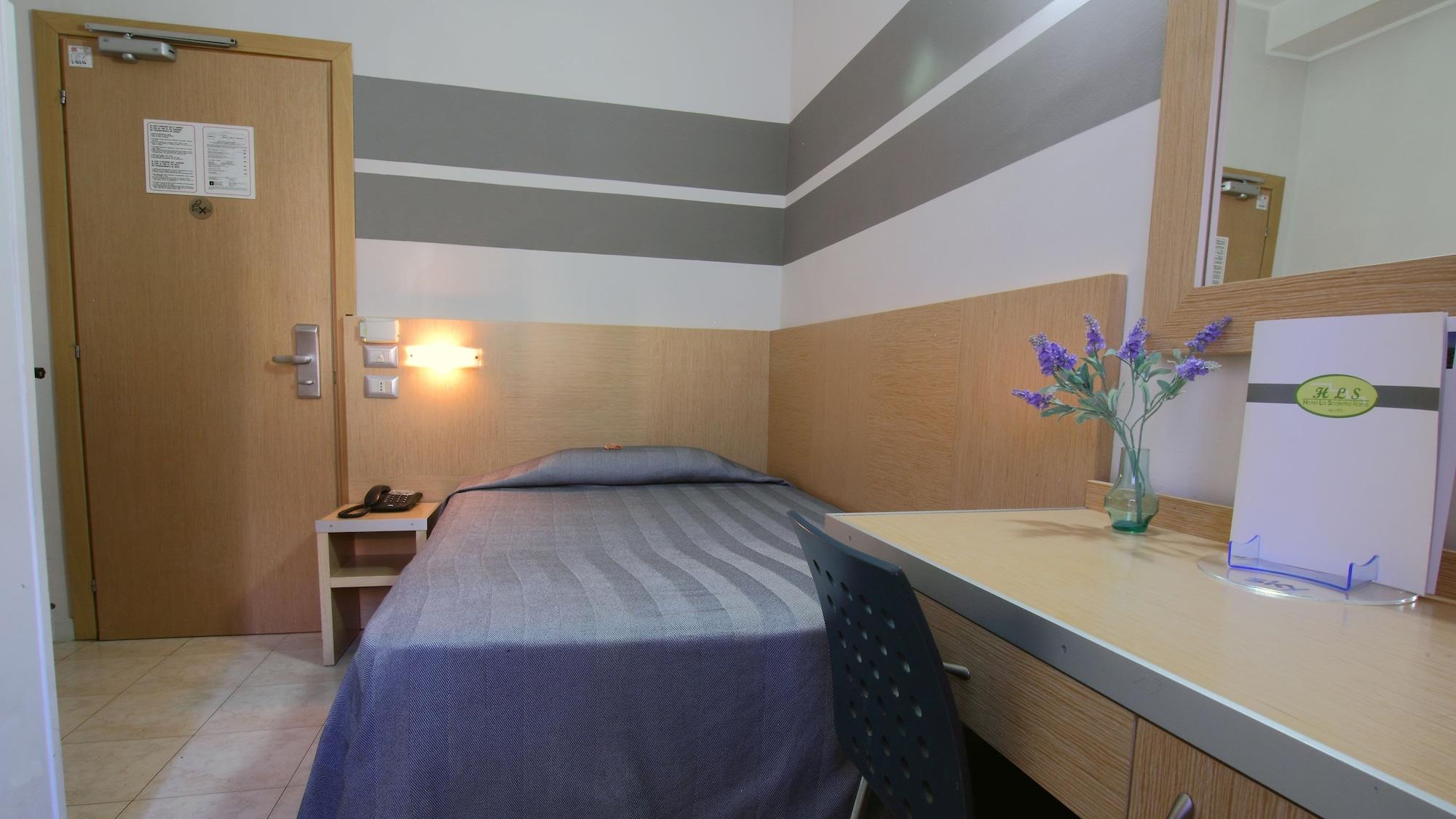 Hotel La Scaletta Lido di Ostia Ngoại thất bức ảnh