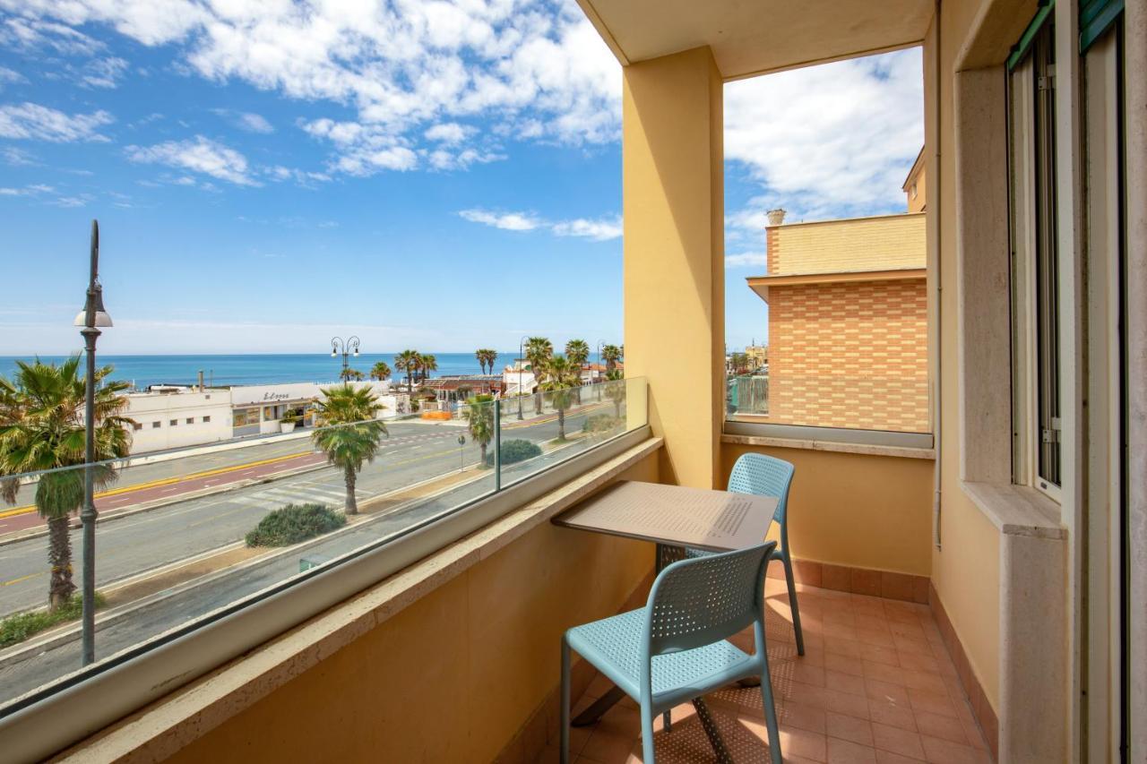 Hotel La Scaletta Lido di Ostia Ngoại thất bức ảnh
