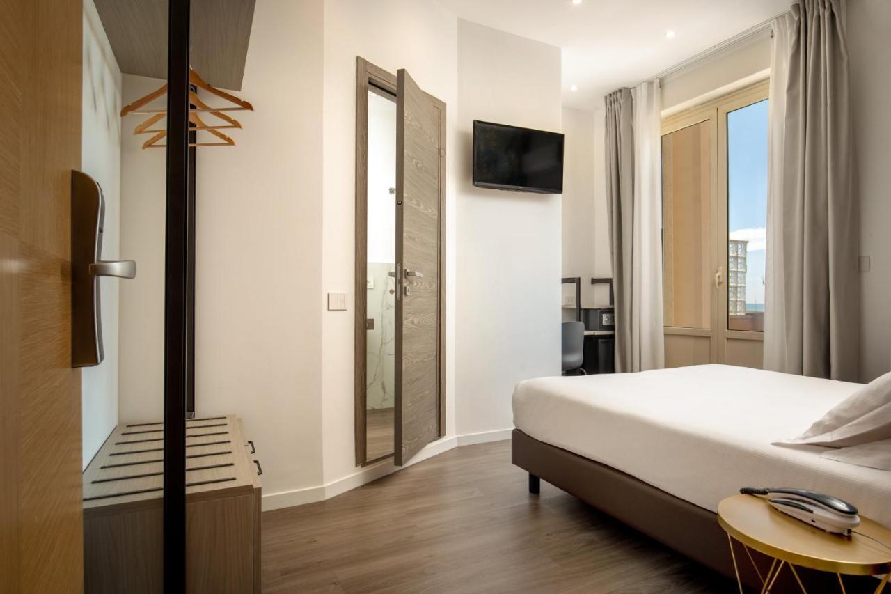 Hotel La Scaletta Lido di Ostia Ngoại thất bức ảnh