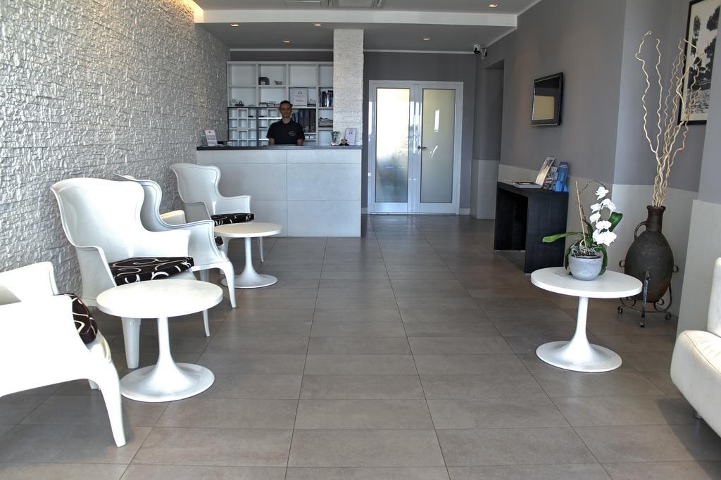 Hotel La Scaletta Lido di Ostia Ngoại thất bức ảnh